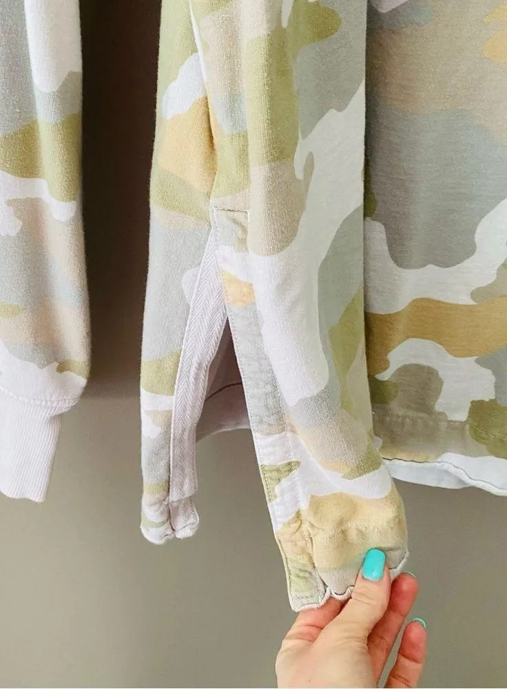 aerie Pullover Camo Hoodie Green Sz Small - Image 5