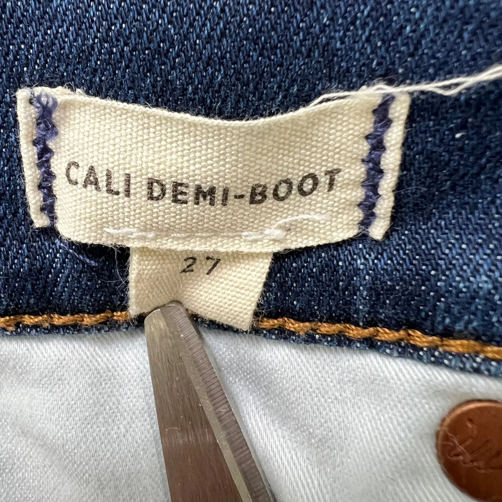 Madewell  Cali Demi Boot Jeans‎ Size 27 Blue Mid Rise Raw Hem Stretch Denim - Image 5