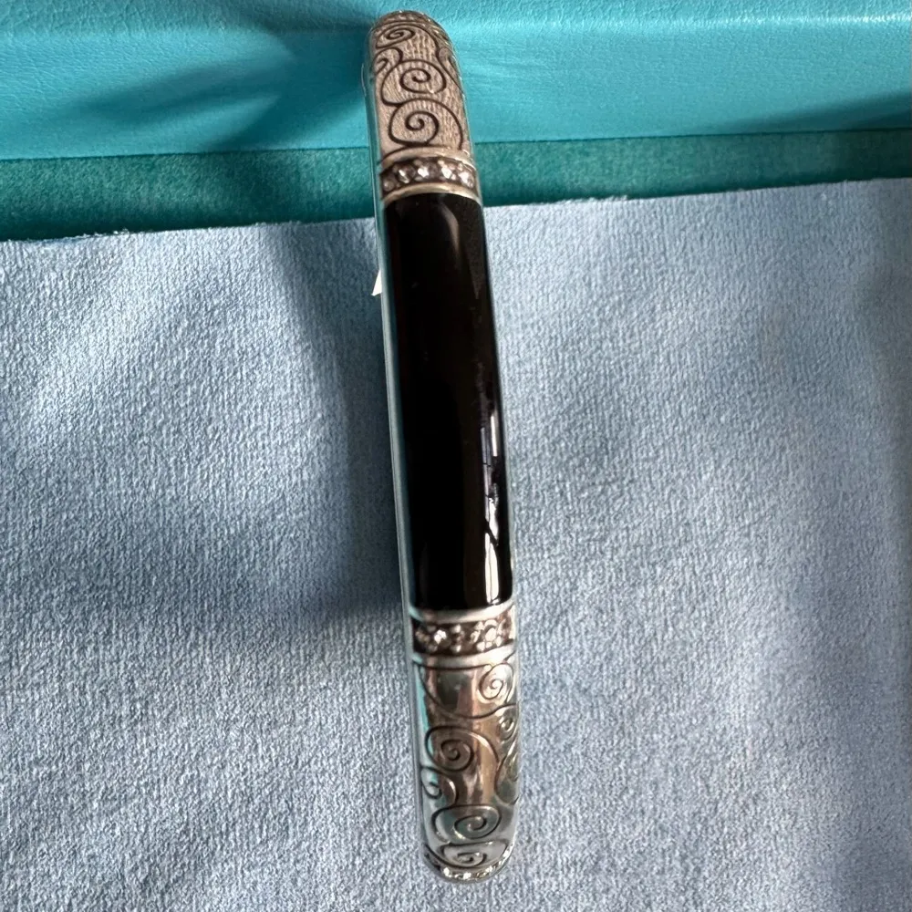 NWT BRIGHTON WILTERN HINGED BANGLE - Image 4