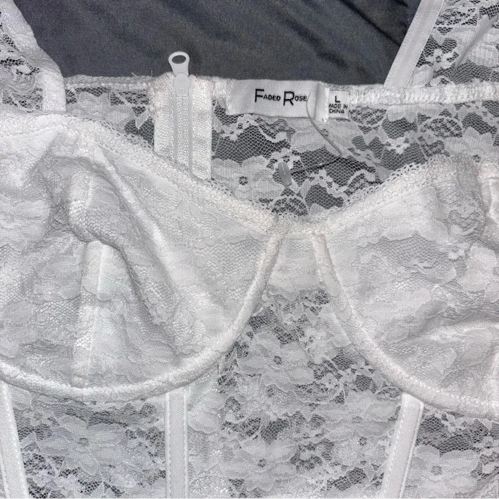 White Lace Corset - Image 2