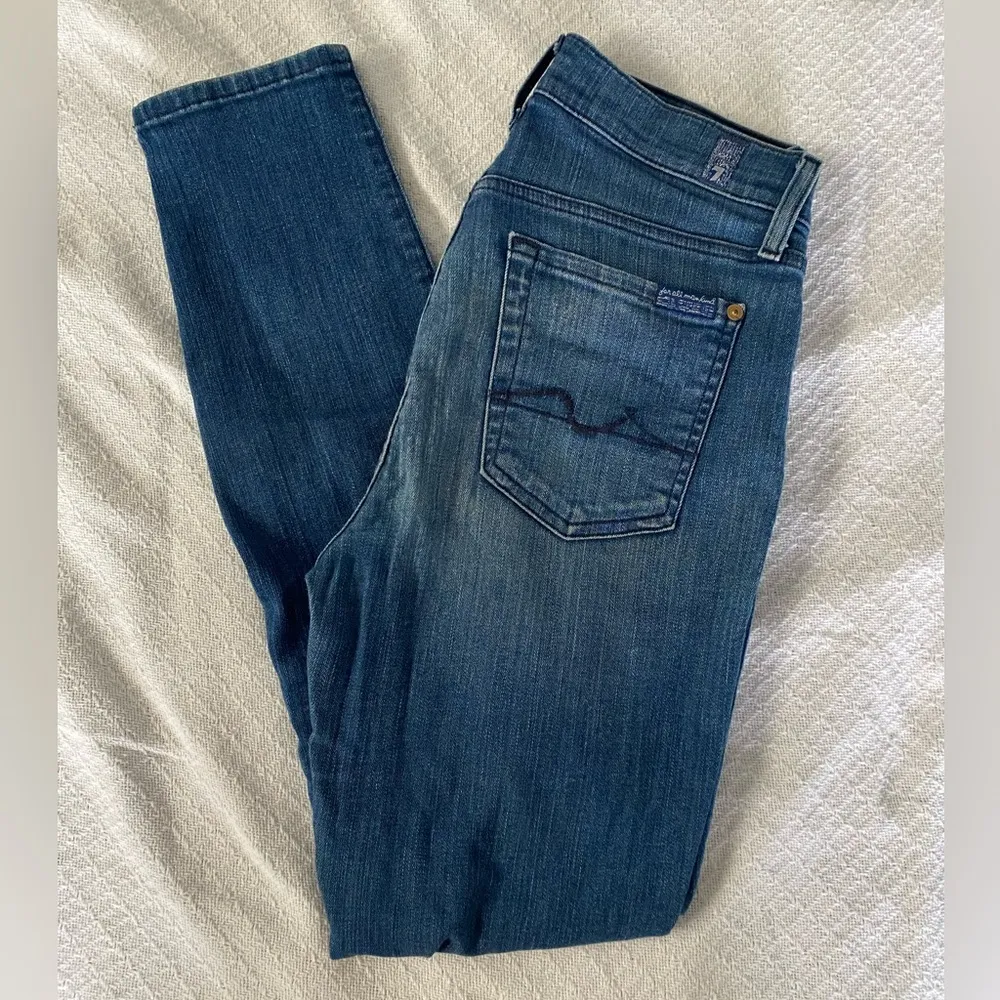 Genevieve ankle jeans! - Image 4