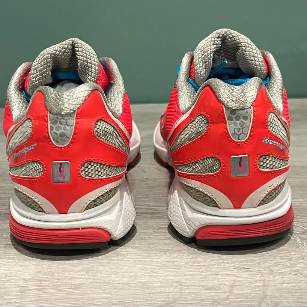 New Balance 890 V3 Athletic Running Sneakers - Image 3