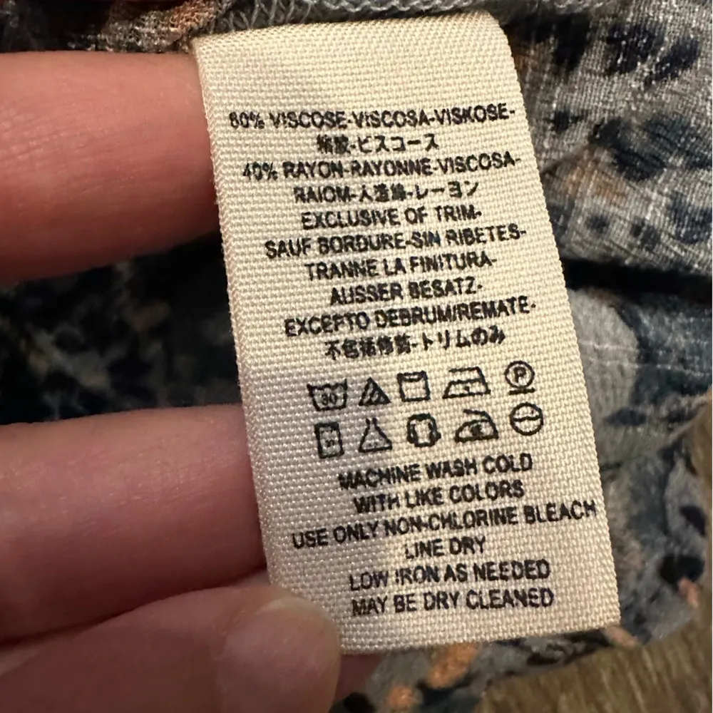 FREE PEOPLE Romper ALL THE RIGHT RUFFLES BLUE Floral Size Small Boho Festival - Image 10