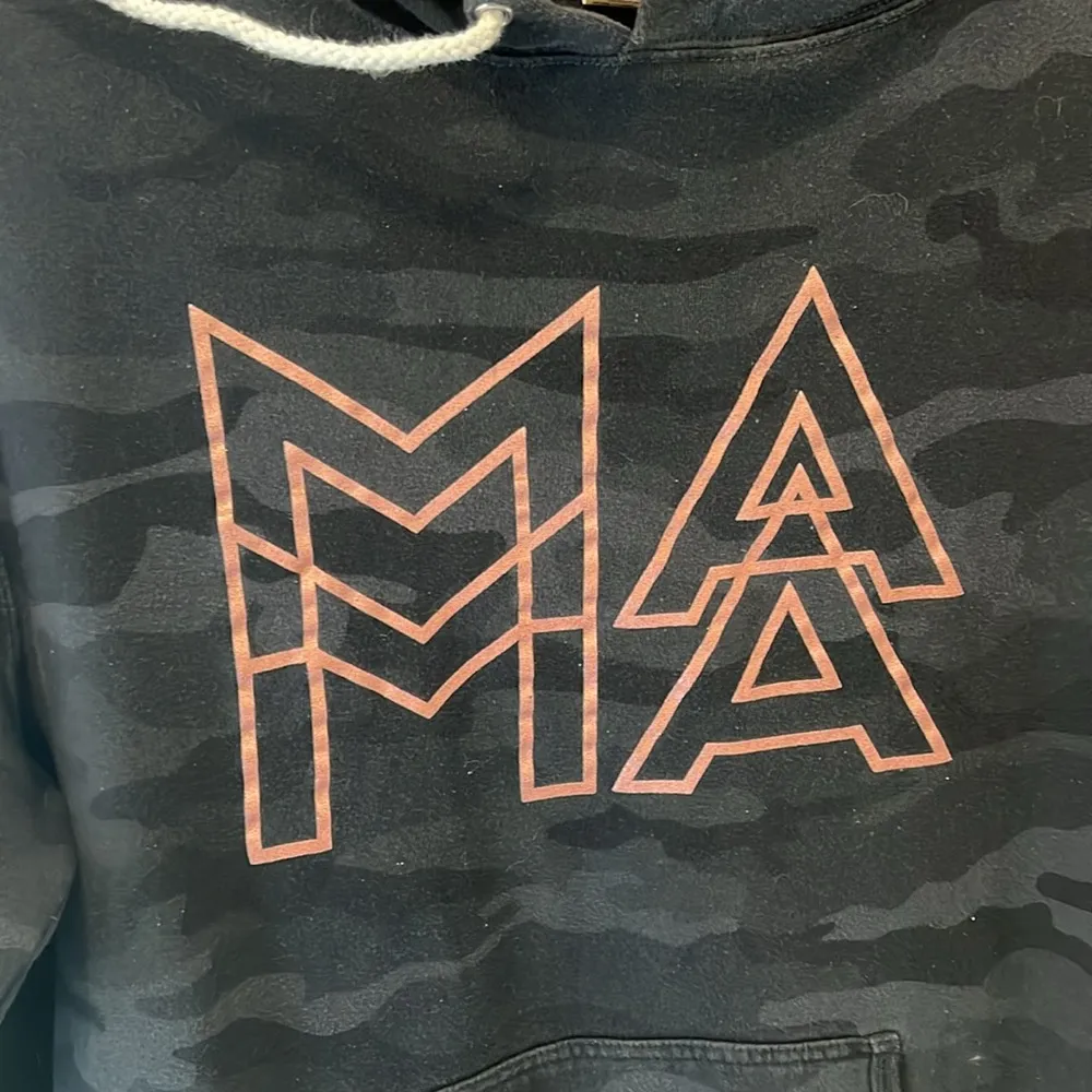 MAMA graphic Camo Hoodie | Medium - Image 2