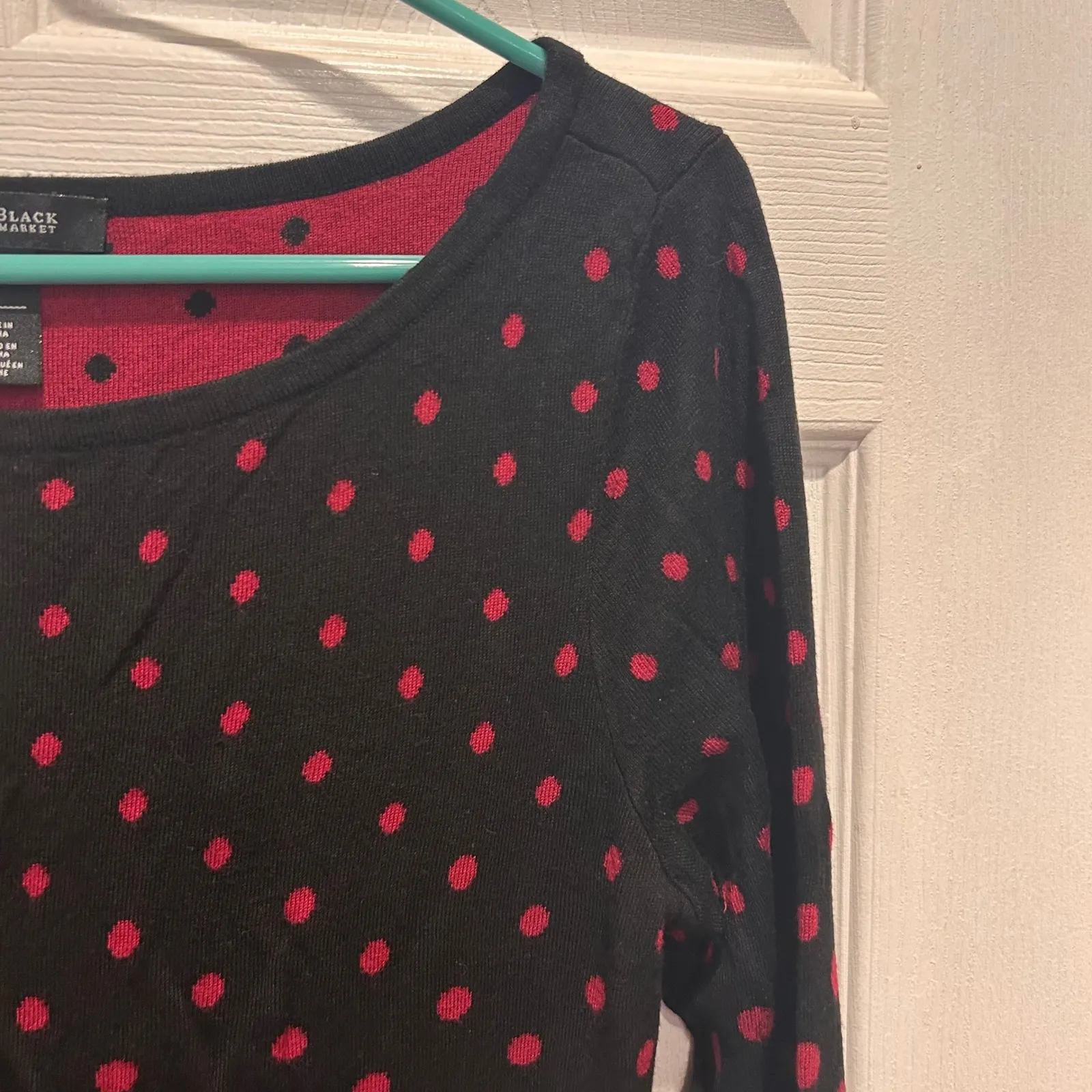 White House Black Market WHBM Black Red Polka Dot 3/4 Sleeve Knit‎ Top Large Mod - Image 2