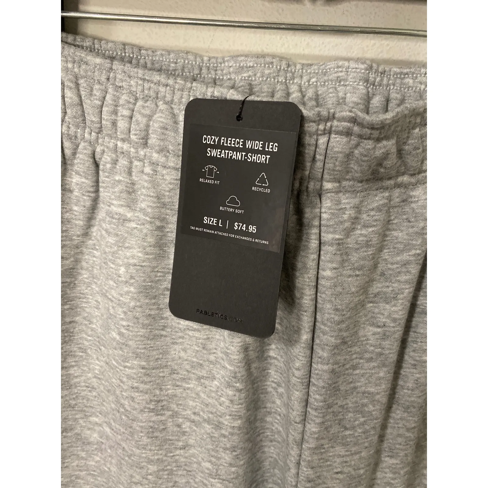 New Fabletics Women's Cozy Fleece Wide Leg Sweatpants, Grey Size Large Short - Image 2