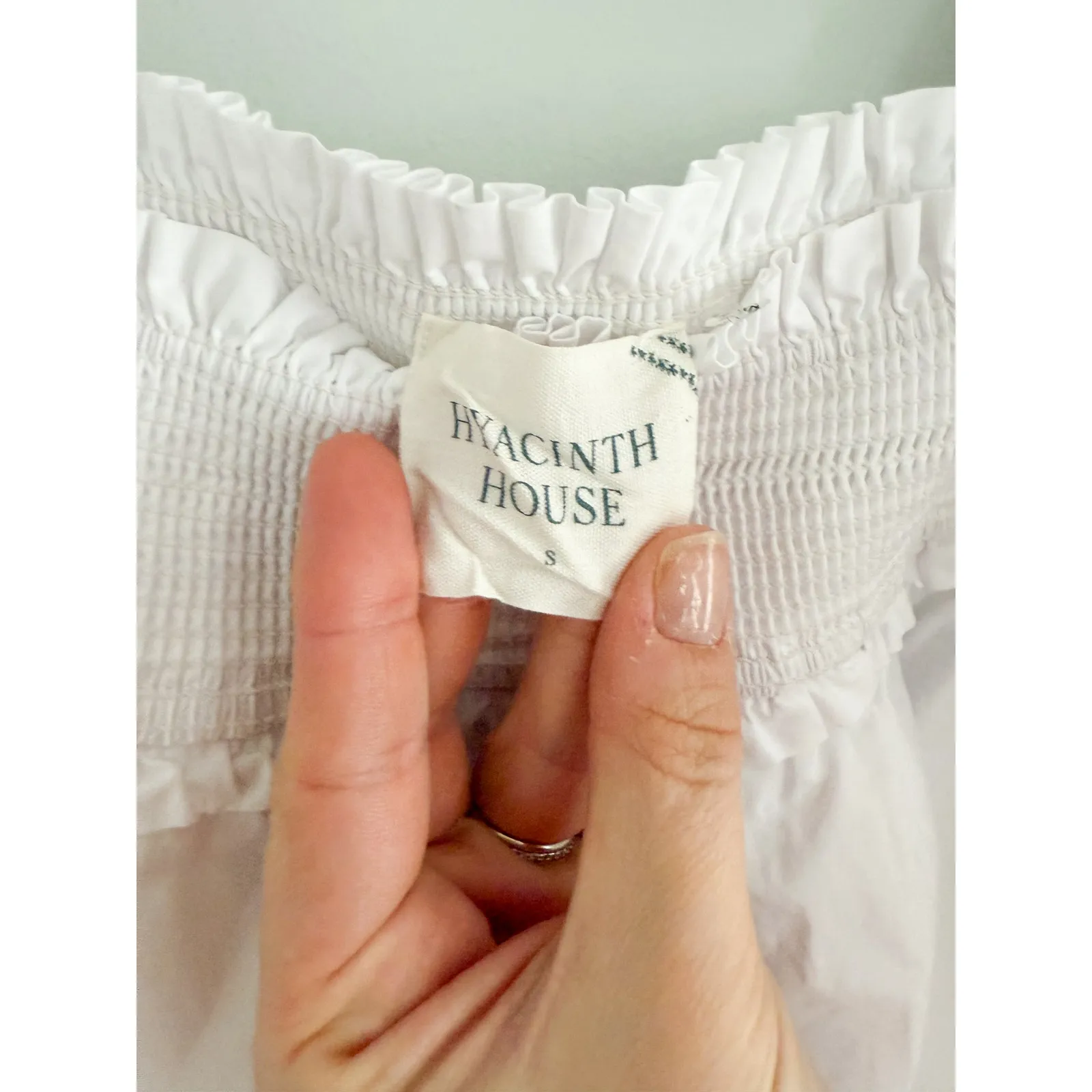 Tuckernuck | Hyacinth House | Palmer Square Neck Smocked Top in White | Sz S - Image 6