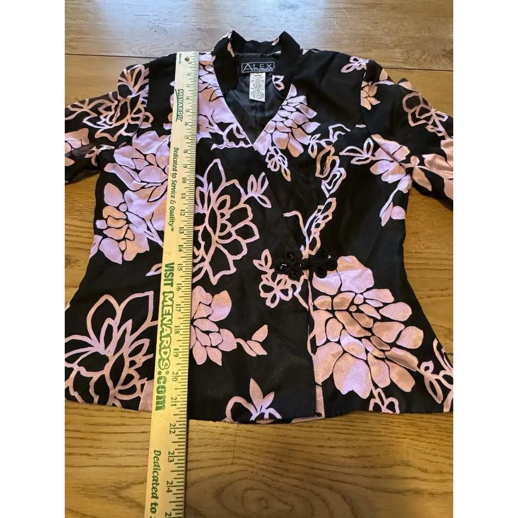 Alex Evenings Size Small Dressy Black Pink Floral Wrap‎ Look Jacket Top Formal - Image 3