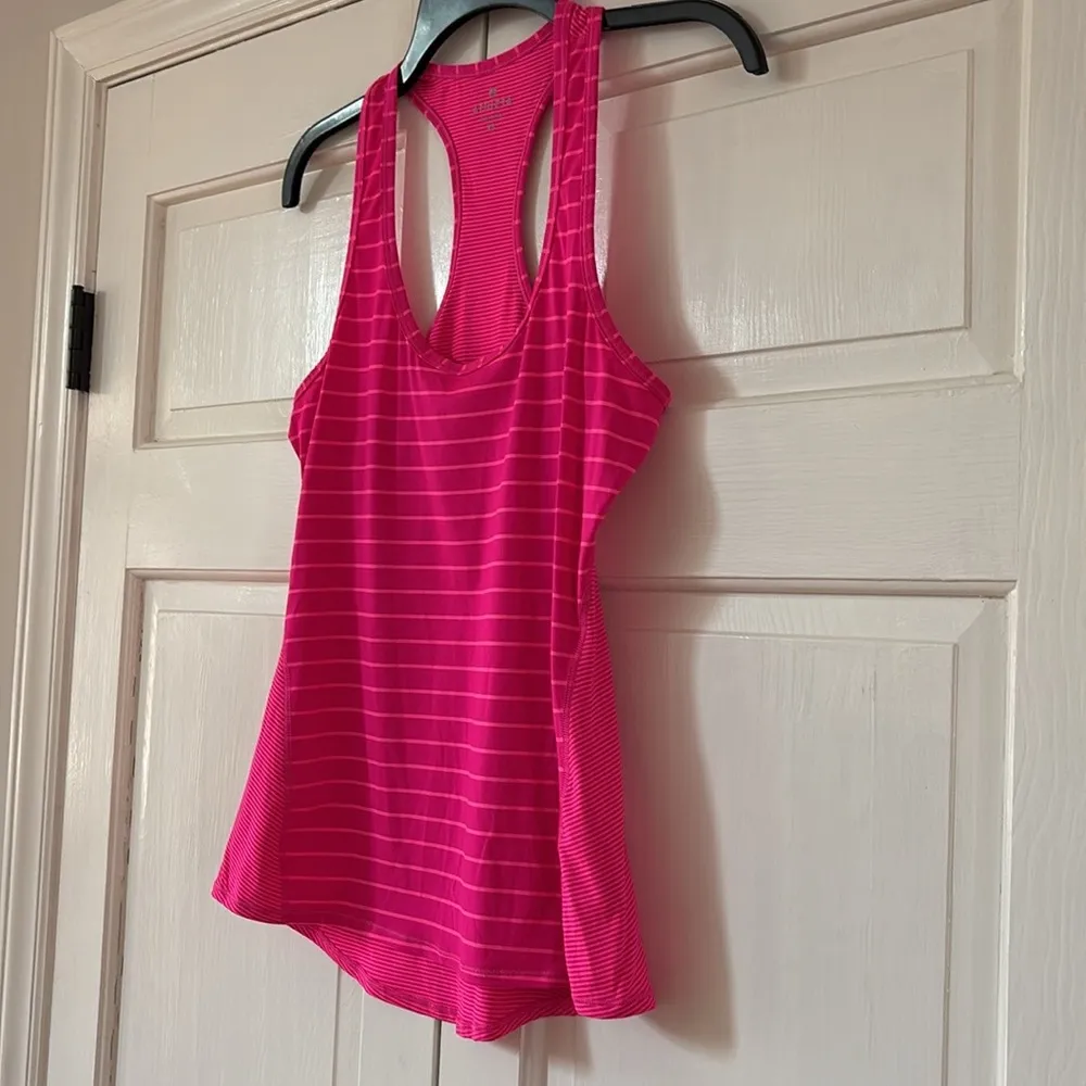 Athleta Chi Tank Varied Stripe Brilliant Magenta Size XS Wicking $44 Neon Bright - Image 5