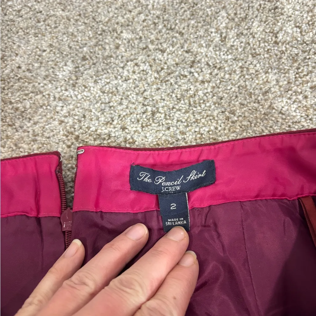 J. Crew Factory The Pencil Skirt Womens Size 2
Burgundy Double Serge Wool Blend Red - Image 3