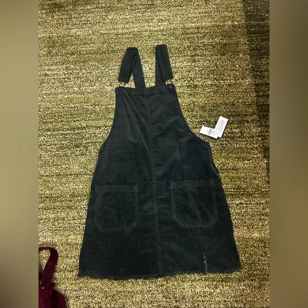 ‼️NEW‼️ American Eagle corduroy overalls dress - Image 3