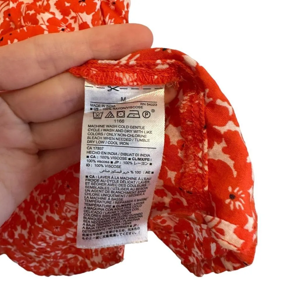 Maternity Red Floral Sleeveless Blouse Size Medium - Image 3