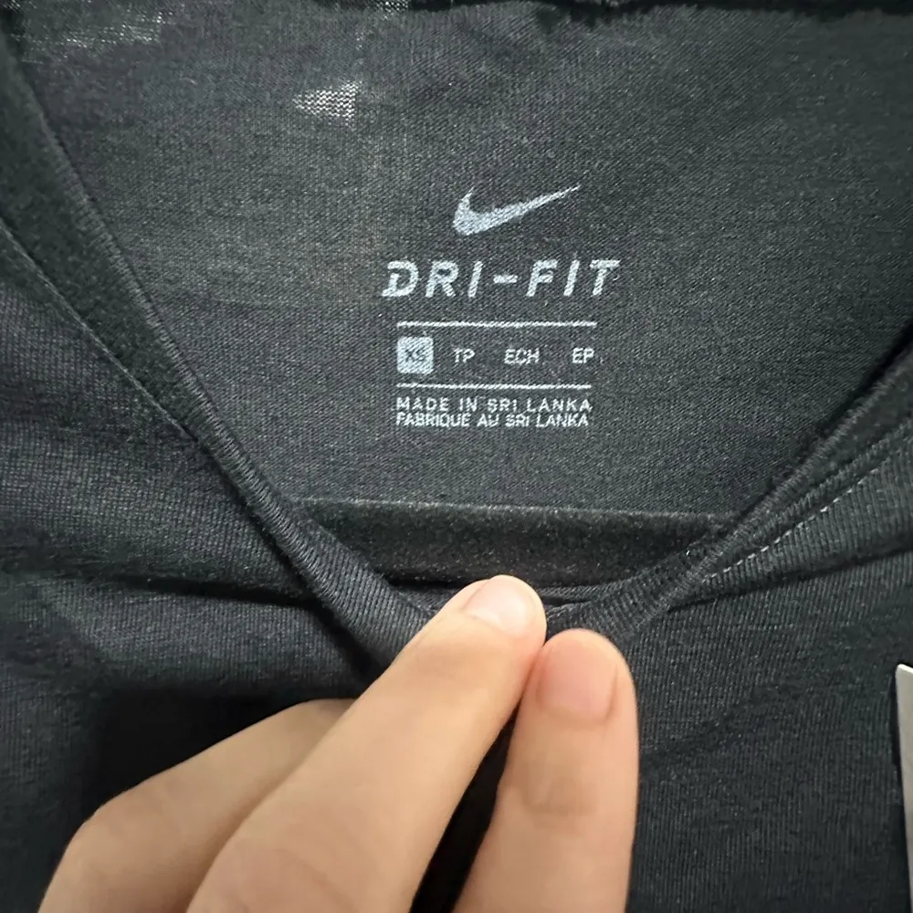 NIKE Womens Black Moisture Wicking Logo Graphic Sleeveless Crew Neck Active XS - Image 4