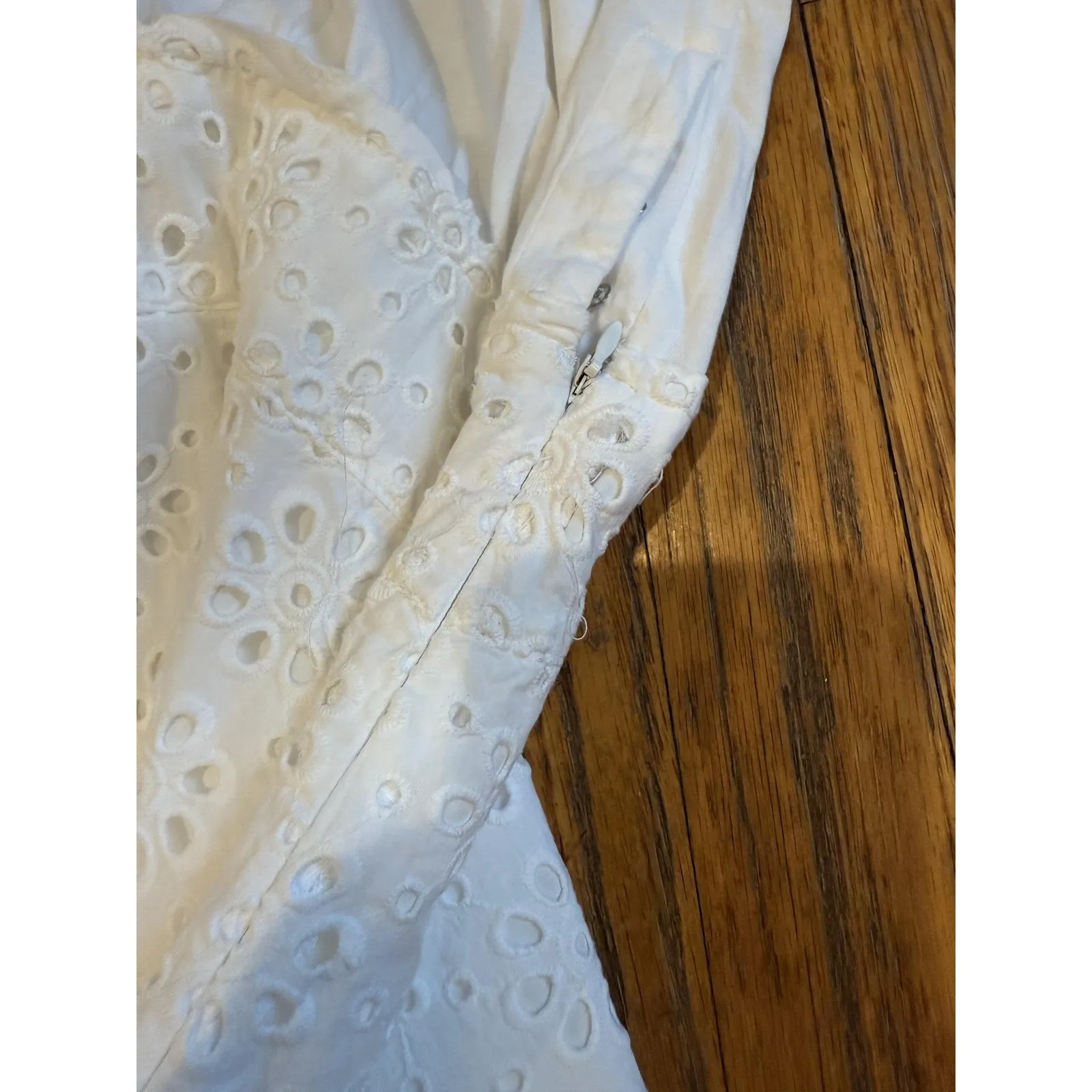 Veronica Beard Jeans Dress Womens Large White Eyelet V-Neck Side Zip Pima Cotton - Image 8