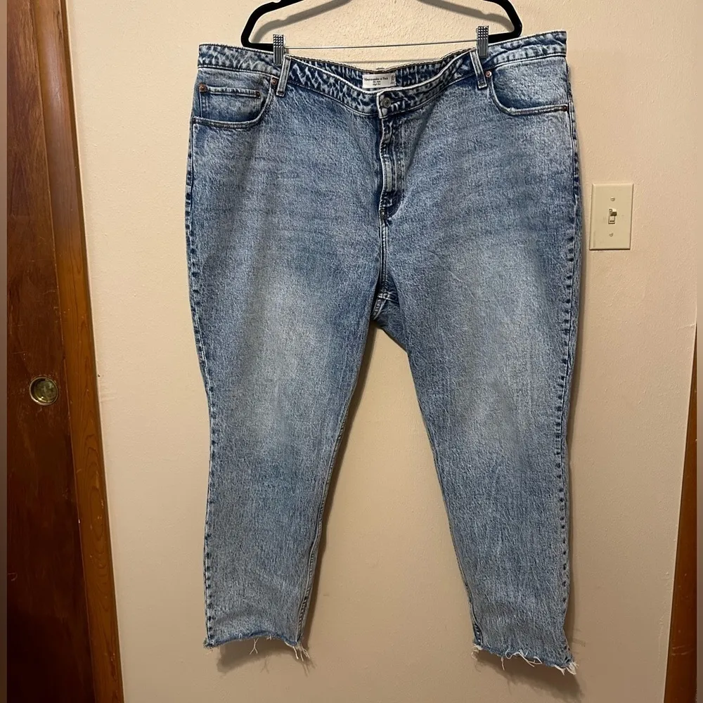 Abercrombie &‎ Fitch  Curvy Love Mom High Rise Size 37 24 Long NWT - Image 3