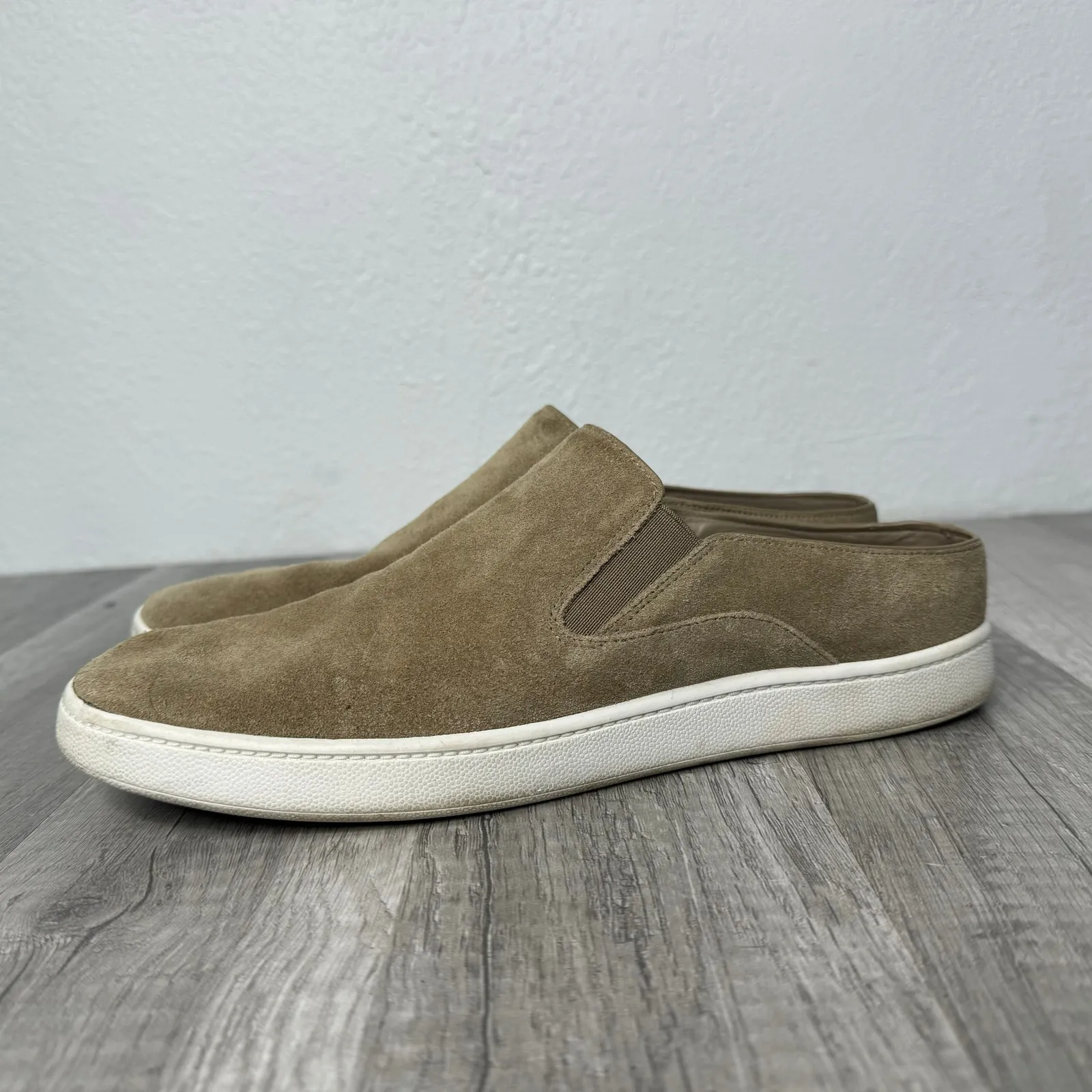 Vince Women's Verrell Slide Sneaker Size 9 - Image 2