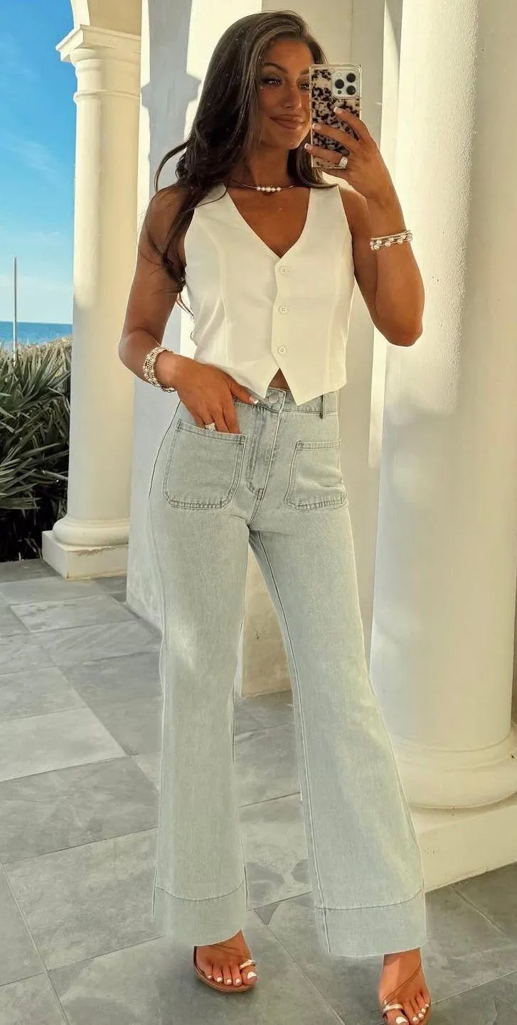 Light Wash flare Jeans  - Image 3