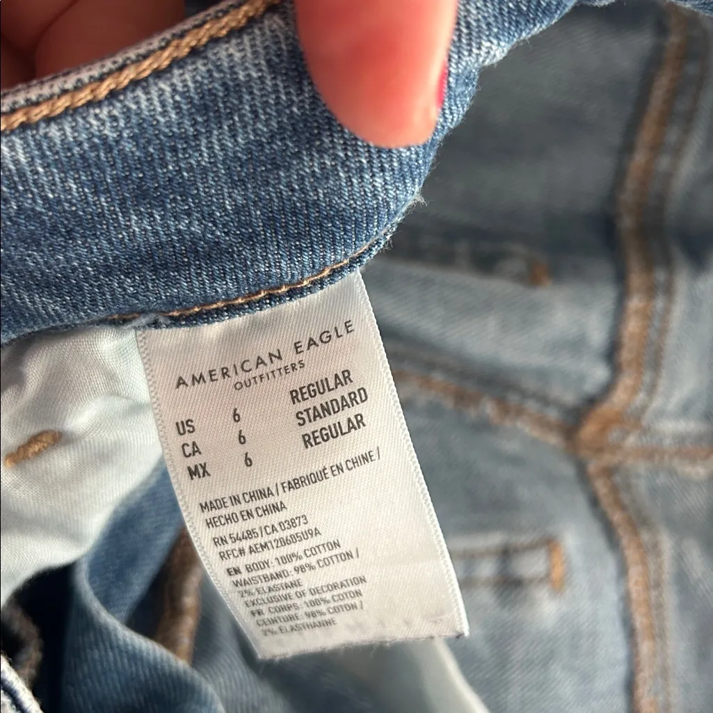 AMERICAN EAGLE Stretch Mom Straight‎ Jean Medium Wash Denim comfort waistband 6 - Image 8