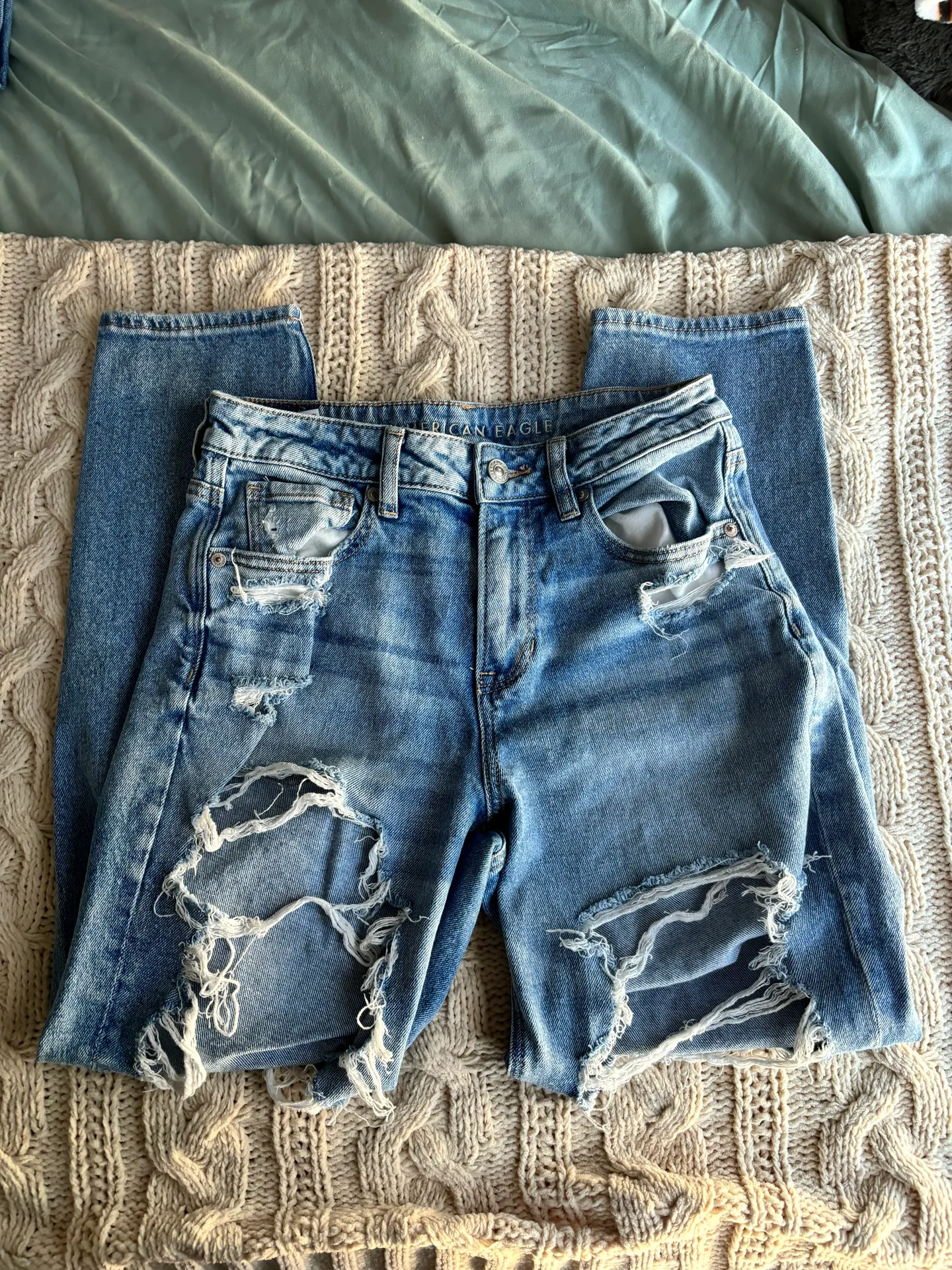 American Eagle Outfitters Ripped Skinny - Image 3