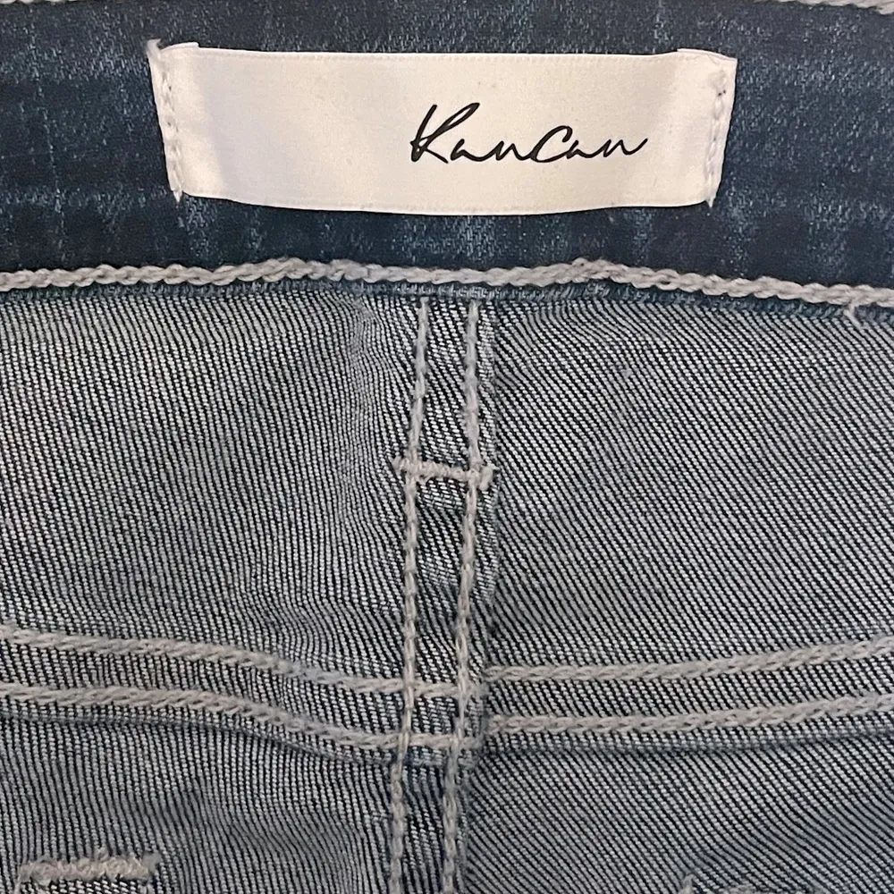 NWOT KanCan High Rise Split Frayed Hem Skinny Jeans Size 9 Blue - Image 5