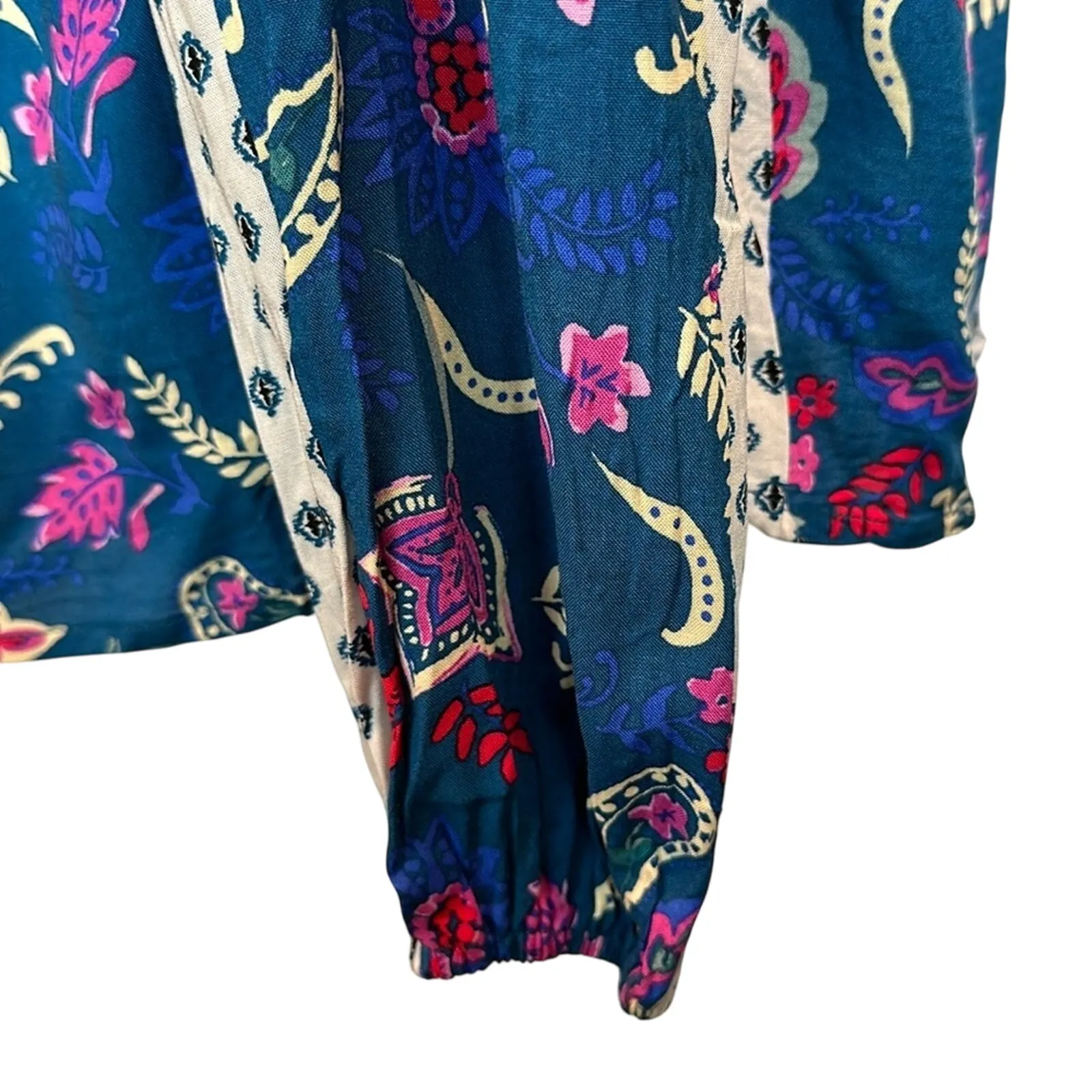 ANDREE BY UNIT Mixed Paisley Print Tie Back Blouse - Image 9