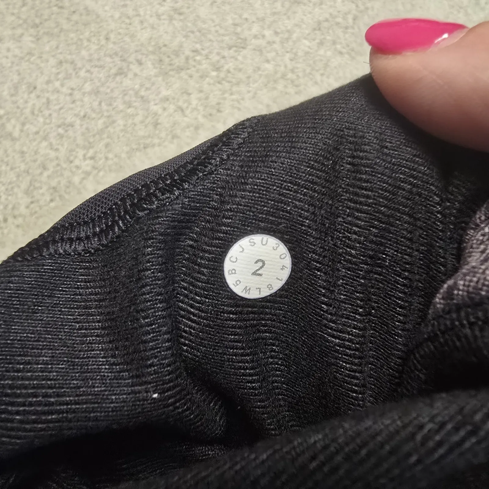 Lululemon Heathered Spanish Rose/Black Ready to Rulu Pants 29" Joggers Size 2 Black - Image 6