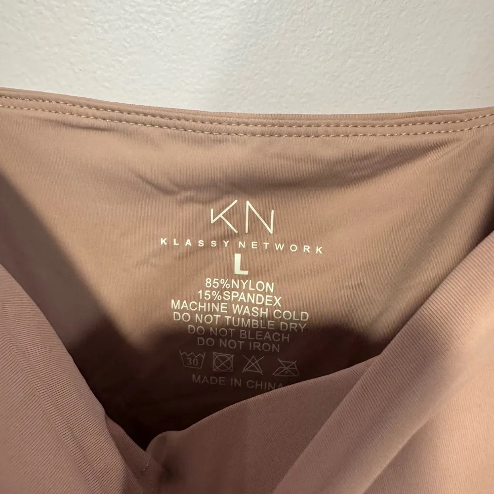 Blush pink‎ Klassy Network square neck bodysuit - Image 2