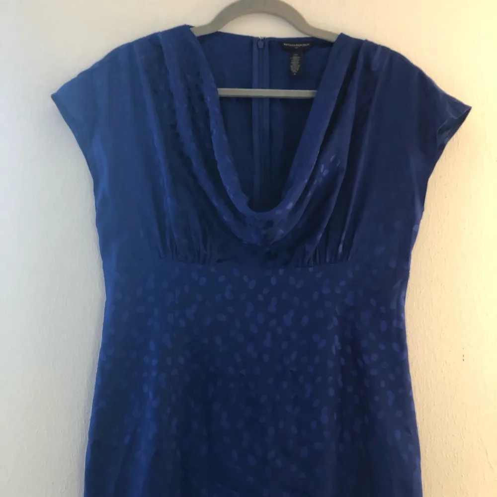 Banana Republic Dress Silk - Image 3