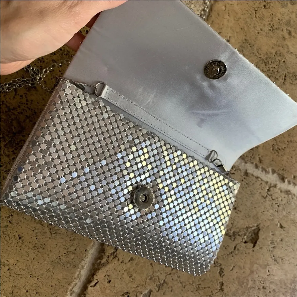 Jessica McClintock Metal Mesh Roll Bag Clutch Purse Crossbody Silver Chain - Image 9