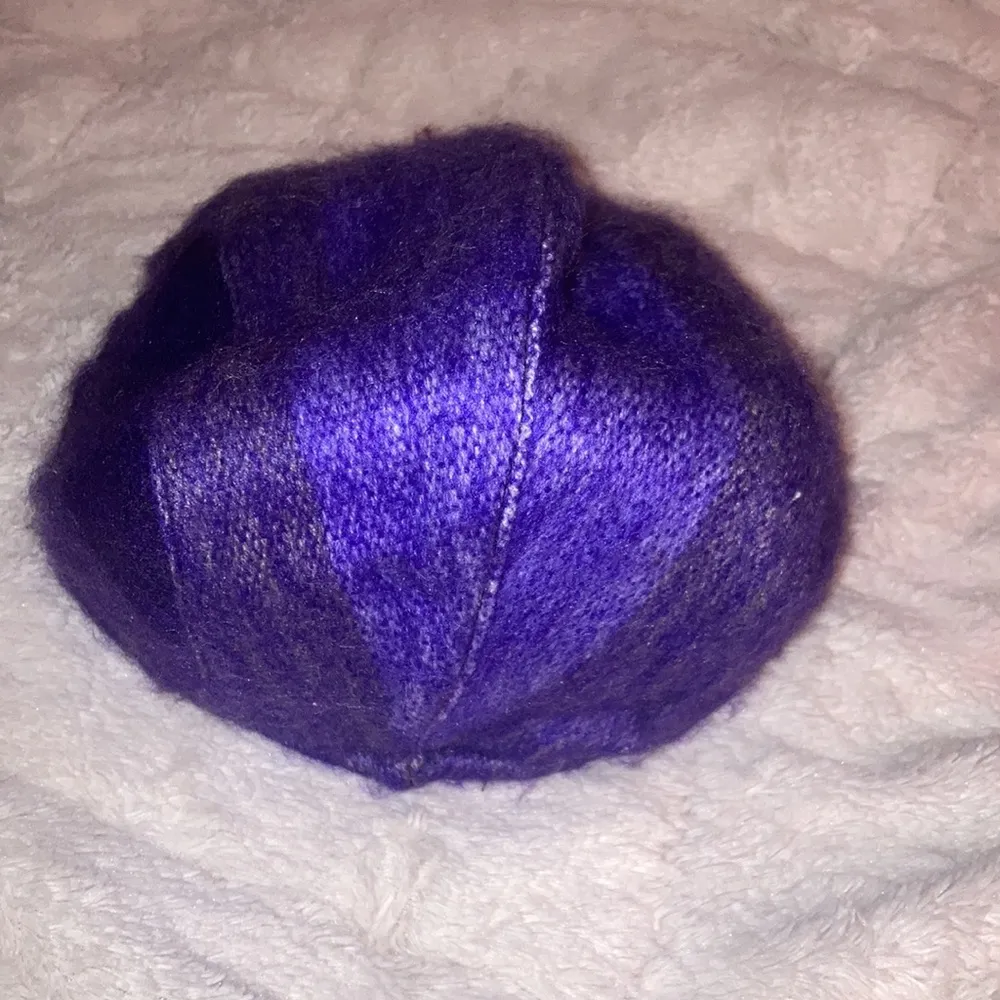 Dark Purple Ecudor Alpaca Golfing Cap Hat NWT - Image 4