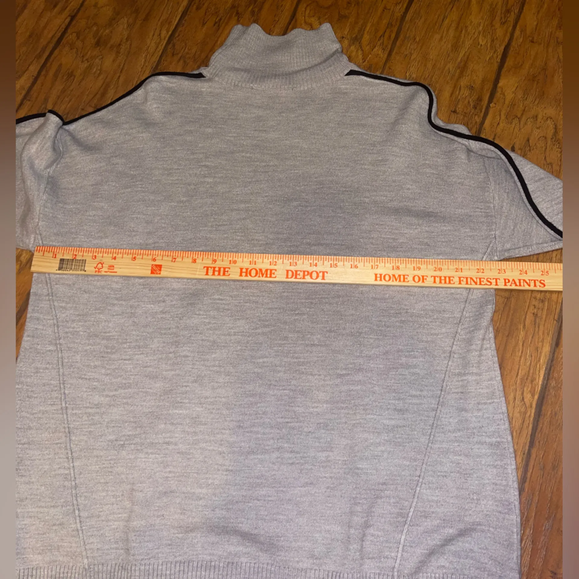 French Connection light beige turtleneck sweater top shirt woman’s M - Image 6