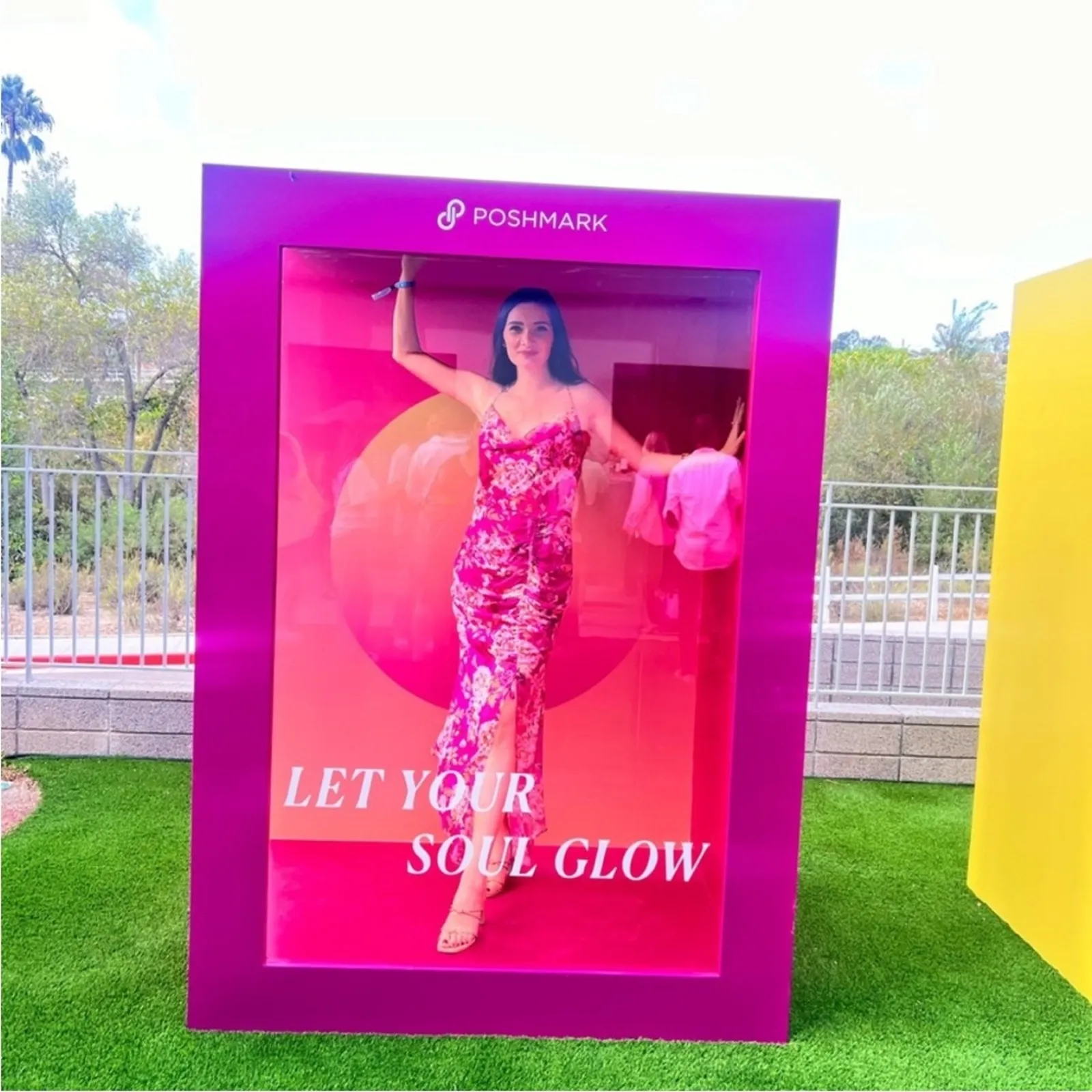 Sau Lee Freida SAULEE Dress in Hot Pink Floral Size US 2 - Image 10