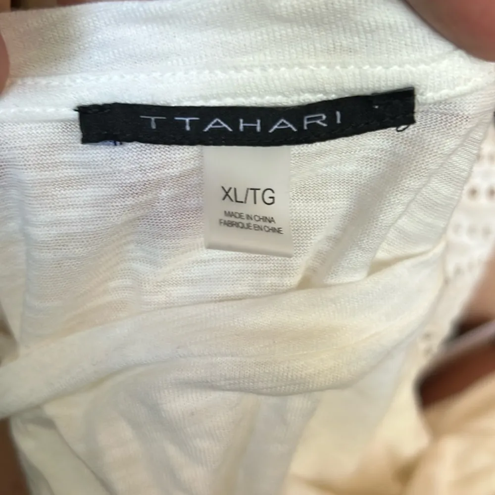 T Tahari White Eyelet Embroidered Lace Short Sleeve Blouse Size XL - Image 9