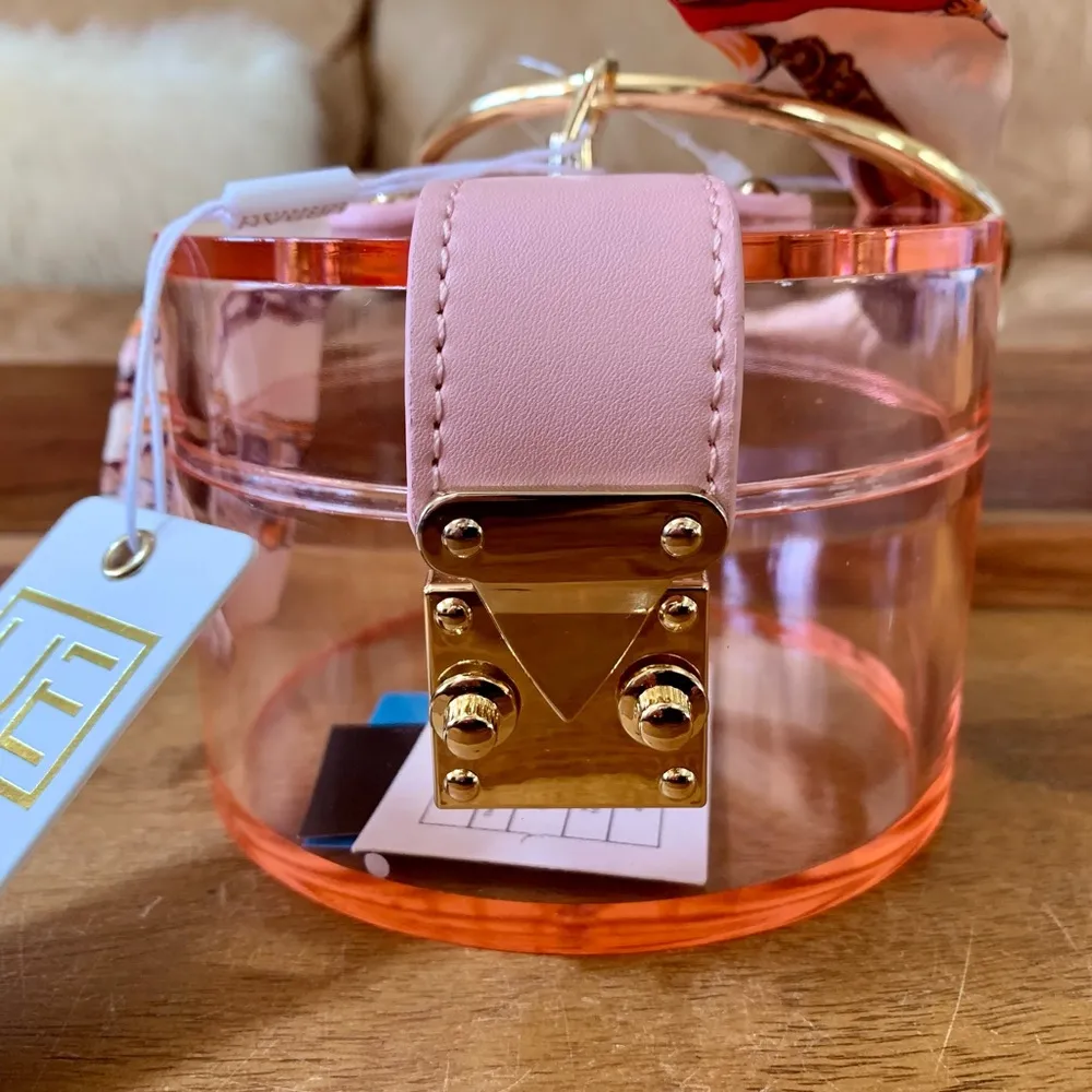 NEW Urban Expressions Round Swivel Handle Handbag - Image 9