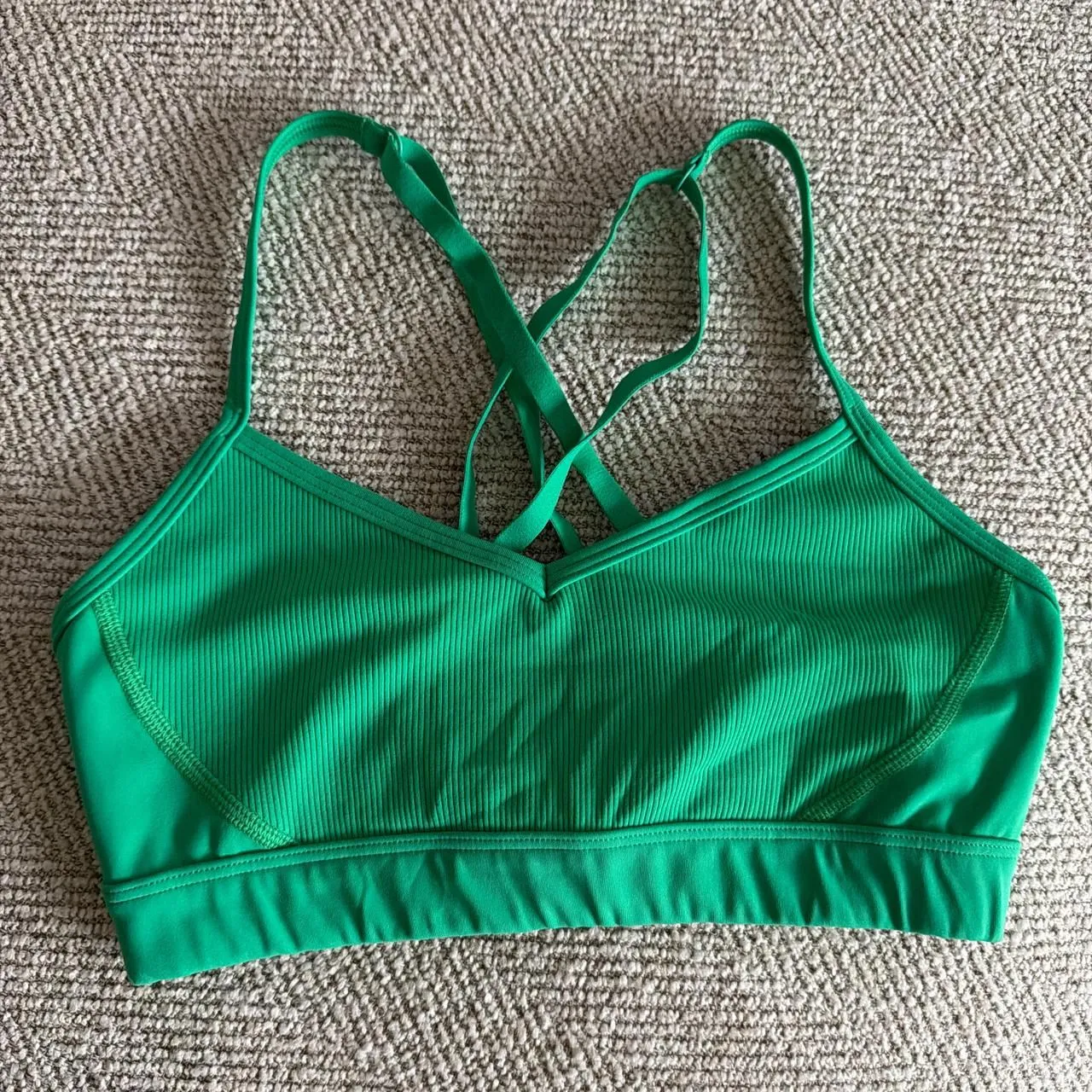 Aerie offline kelly green ribbed sports bra - Size Small - Image 2