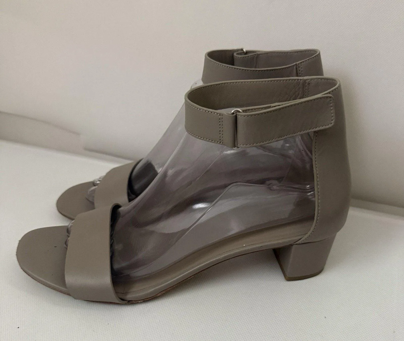 Vince “Rita” Ankle Strap Leather Heeled City Taupe Sandals 9.5M - Image 3