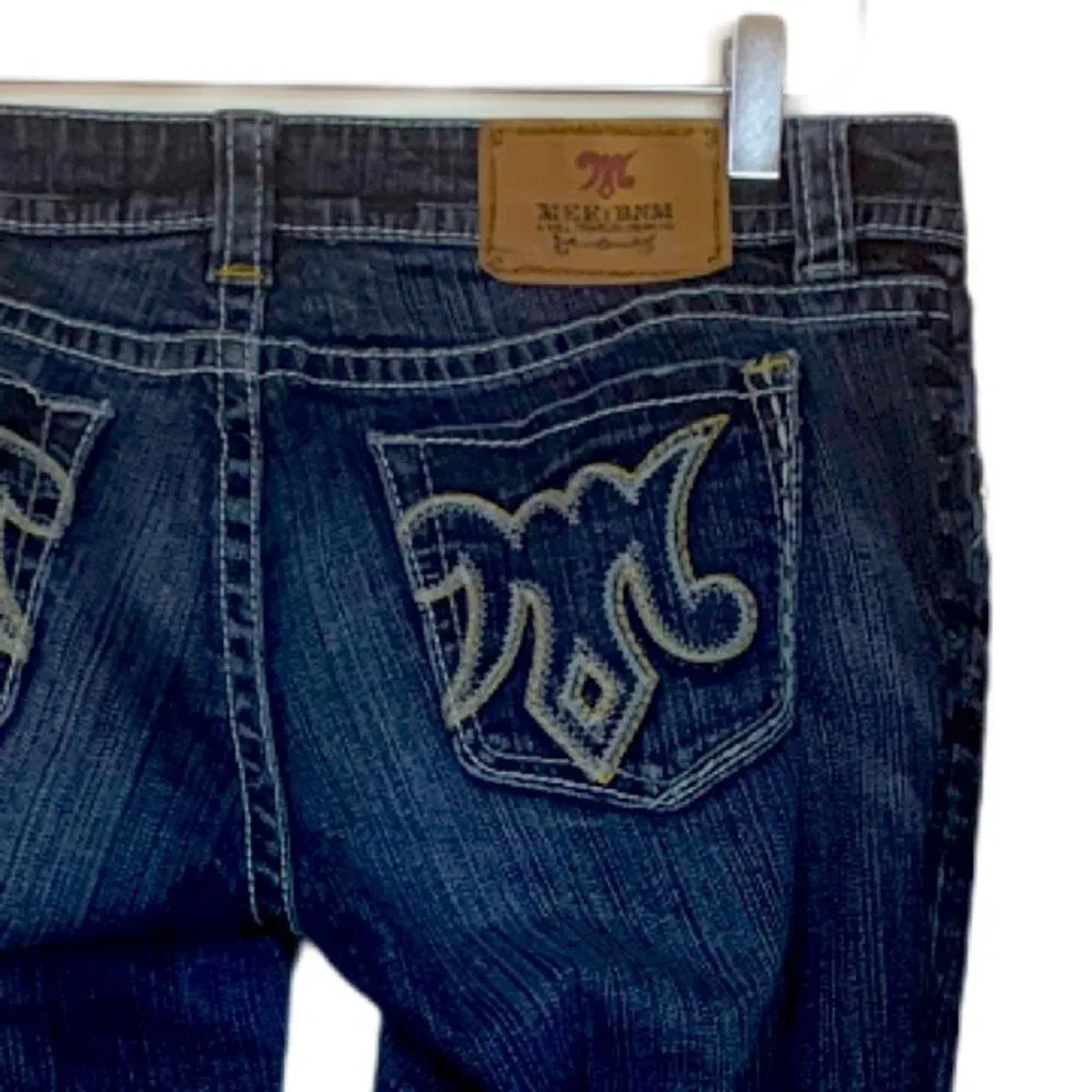 MEK The Buckle Women's Mid Rise Dark Wash Raw Hem Boot Cut Jeans Size 29 Blue - Image 7
