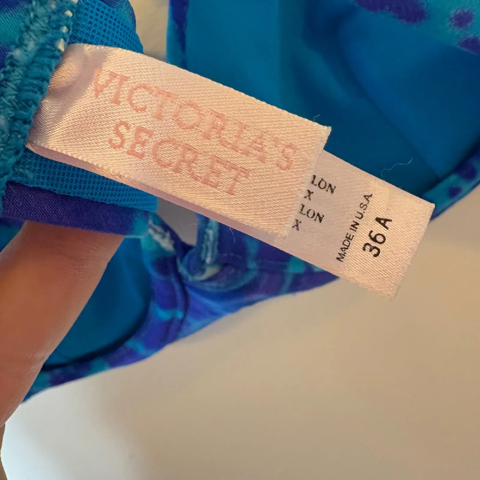 Victoria's Secret Swimwear Set Medium Bikini Top 36A‎ Blue Leopard Print - Image 7