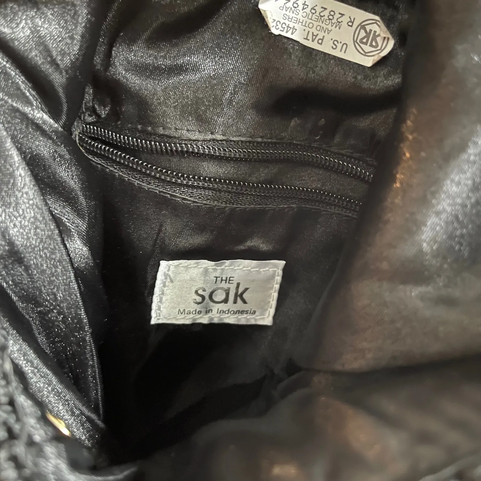 The Sak Crochet Shoulder Bag Black Boho Casual Everyday Purse - Image 3