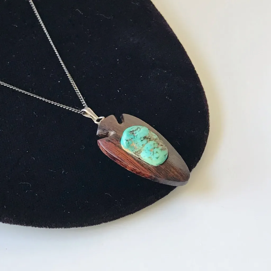 Turquoise Arrowhead Wood Pendant On Sterling Silver Chain Vintage - Image 3