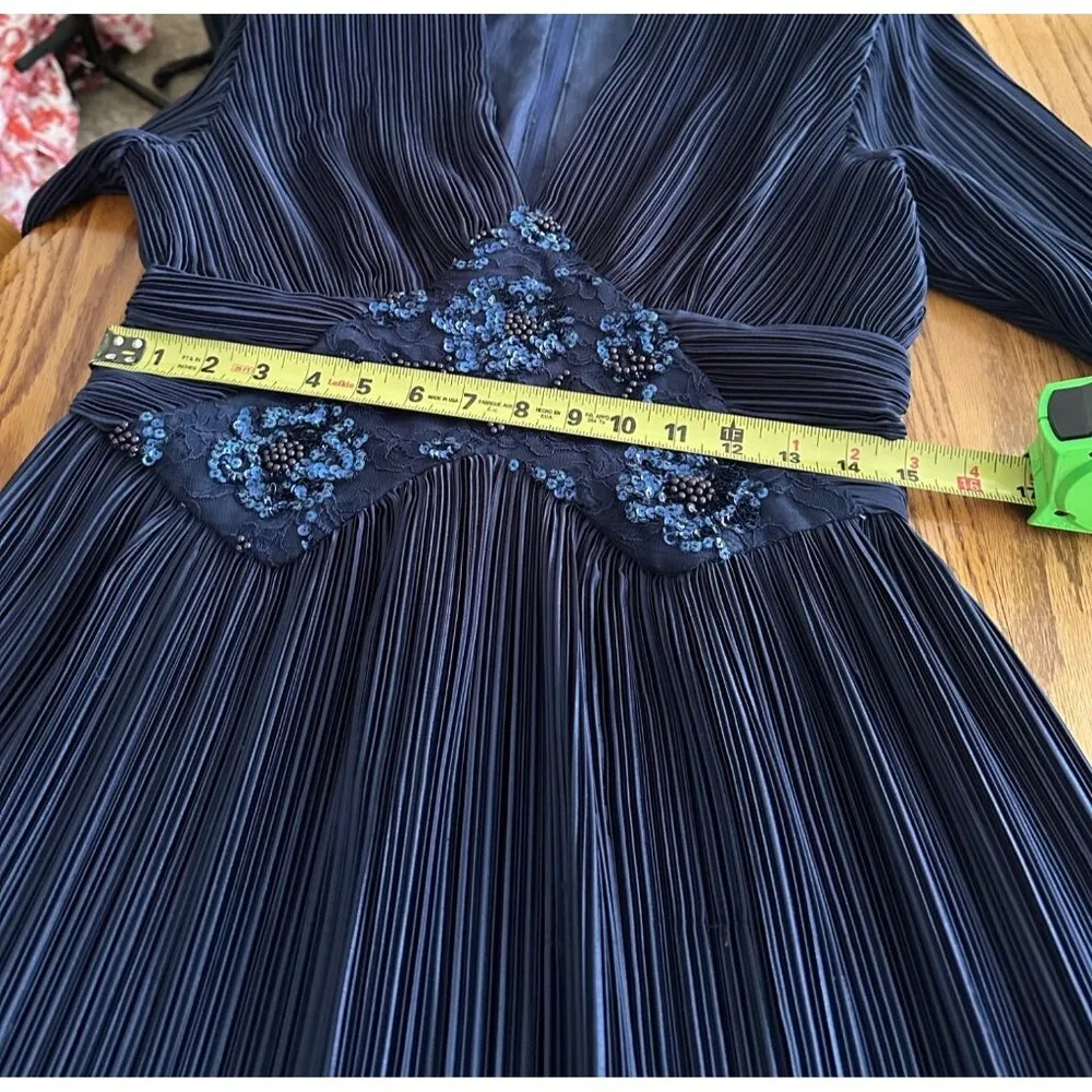 Vintage Navy Blue Pleated Long Sleeve Midi Dress Beaded Waist & V - Image 10