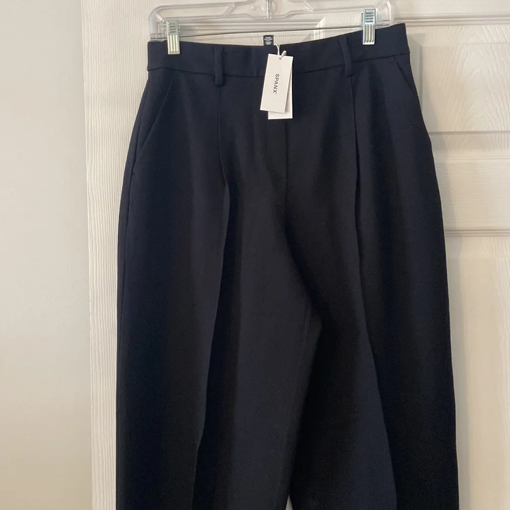 SPANX Perfect Collection Black Pants size M these pants are beautiful - Image 2