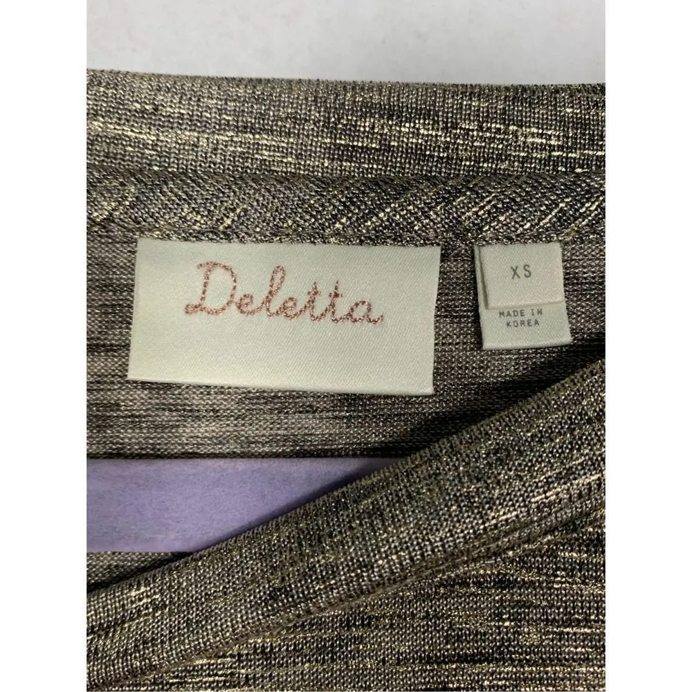 Deletta Anthropologie Women's Gold Metallic Shimmer Short Sleeve Top Siz… - Image 3