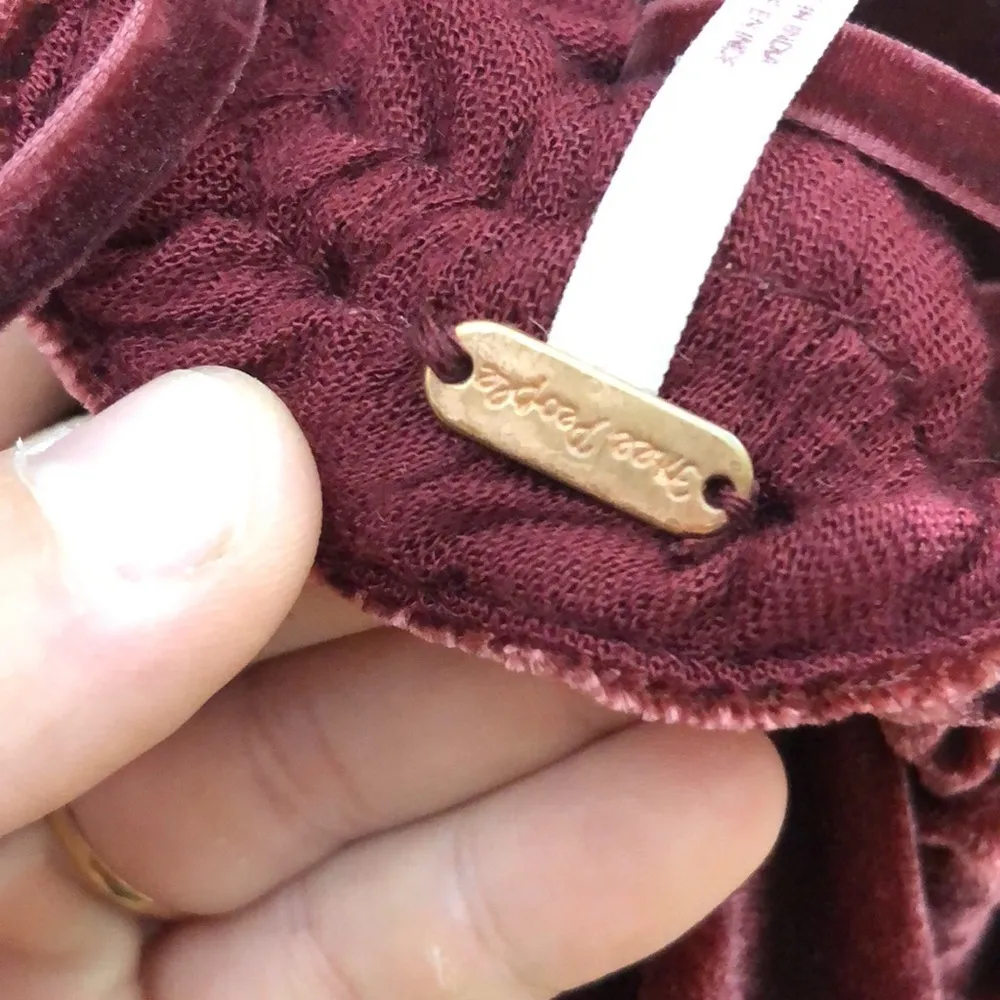 Free people Movement Women's Daphne Velvet Sleeve Mini Dress roan rouge …​ - Image 16