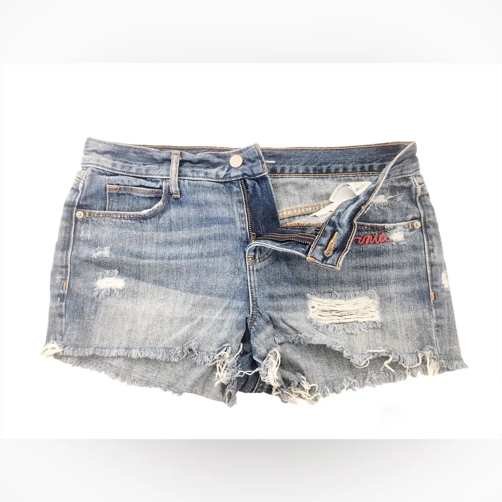Old Navy Boyfriend Cut-Off  Jean Shorts Distressed Medium Wash Mid Rise - Image 11