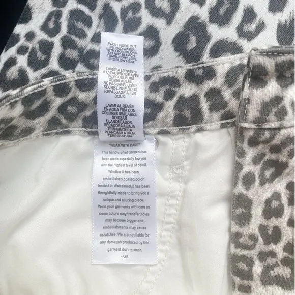 NWT Good American Jean Skirt Leopard Print Raw Hem Denim Mini Size 31 | 12 NEW - Image 13