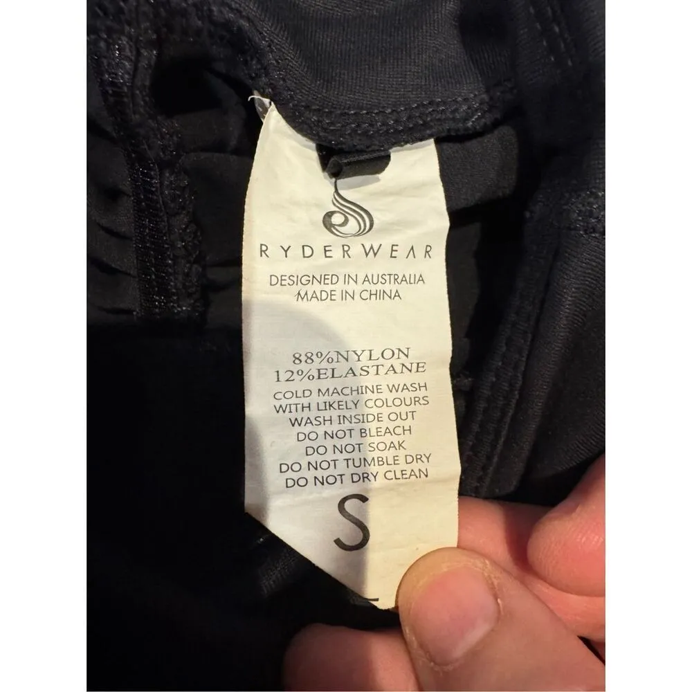 Ryderwear Staples Scrunch Bum Leggings in Black Size Small - Image 5