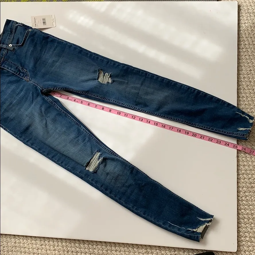 Free people shark bite jeans - Image 4