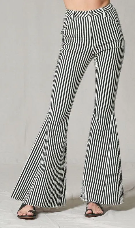 Blank Paige Black And White Flare Jeans - Image 7