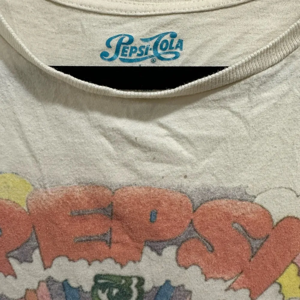 Pepsi Cola short sleeve shirt cream with multi color graphic print size large - Image 4